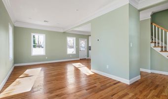 3 Williams Ave, Amityville, NY 11701