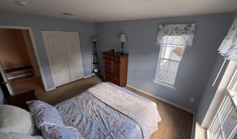 14 Williams St, Barnegat, NJ 08005
