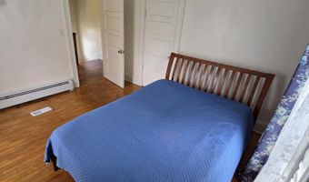29 Princeton St, Bangor, ME 04401