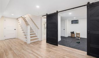7 Champlin St, Newport, RI 02840
