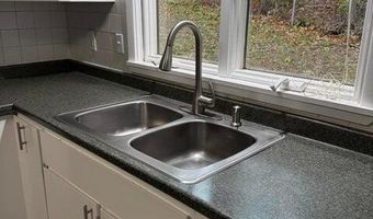 7 Elgin St B, Albany, NY 12205