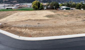 Poplar DR 10, Bingen, WA 98605