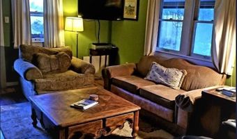 601 N Bird B, Alpine, TX 79830