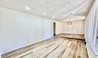 6408 Rosalind Ln, Anderson, IN 46013