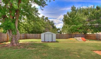 1621 Park Ave, Chickasha, OK 73018