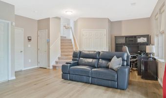 22438 MAISON CARREE Sq, Ashburn, VA 20148