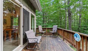8 Panaway Dr, Campton, NH 03223