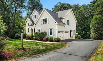 53 Essex Rd, Bedford, NH 03110