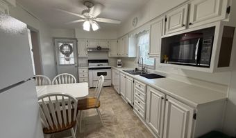 2927 Pine Ave, Altoona, PA 16601