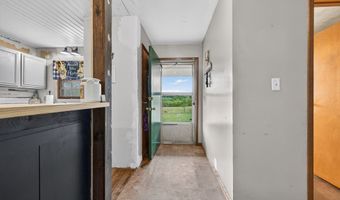 147 Iron Ore Ln, Barren Springs, VA 24313