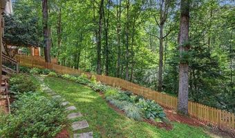 4802 Thornwood Dr, Acworth, GA 30102