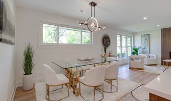 1729 N Mitchell Ave, Arlington Heights, IL 60004
