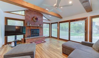 33 Imperia Pl, Aberdeen, NJ 07747