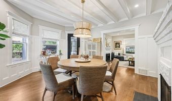 44 Washington Pl, Villas, NJ 07450
