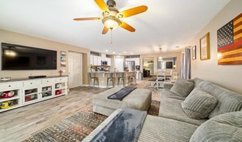 1064 Eliot St, Oceanside, CA 92057