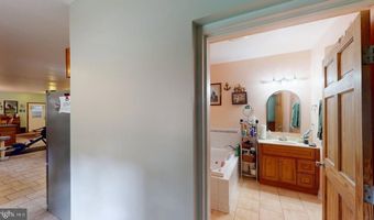 2072 SOL SHANHOLTZ Rd, Augusta, WV 26704