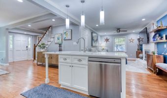 813 Lakeshore, Berkeley Lake, GA 30096