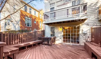 3110- C 9TH Rd N, Arlington, VA 22201