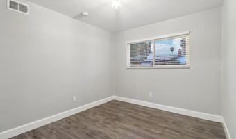 1204 E El Norte Pkwy, Escondido, CA 92027