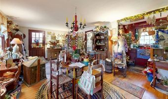 1503 Putnam Pike, Glocester, RI 02814