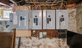 612 Rathbun St, Blackstone, MA 01504