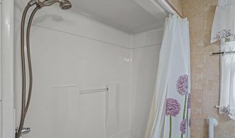 116 Clearview Dr, North Kingstown, RI 02852