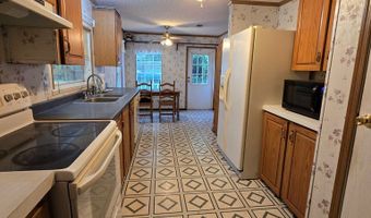 1719 62nd Pl, Bell, FL 32619