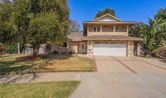 4864 E Mckinnon Dr, Anaheim, CA 92807