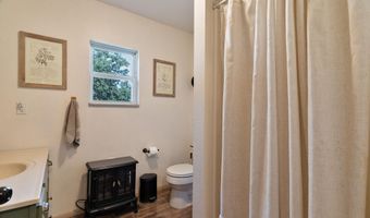 1899 State Hwy Dd, Ava, MO 65608