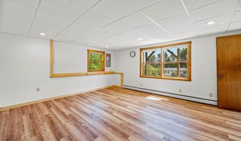 47 Westwood Pkwy, Barre, VT 05641