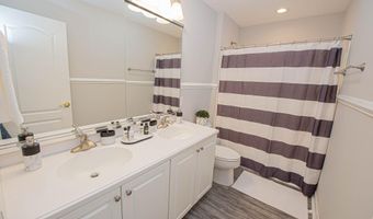 12133 LANDINGS Blvd, Berlin, MD 21811