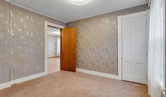 4 Long St, Barre, VT 05641