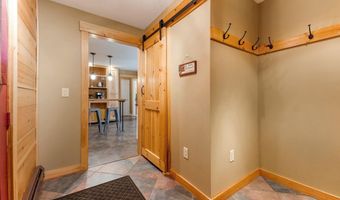 36 Woodlawn Ave, Auburn, ME 04210
