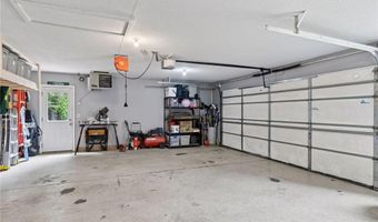 8312 140th Street Ct, Apple Valley, MN 55124