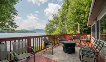 1087 Mayhew Tpke, Bridgewater, NH 03222