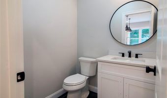 53 Pepper Bush Trl, Narragansett, RI 02874