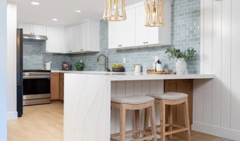 579 S Sierra Ave 17, Solana Beach, CA 92075