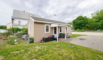 82 84 Railroad St, Abington, MA 02351
