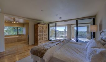 2003 E SMOKETREE Dr, Carefree, AZ 85377