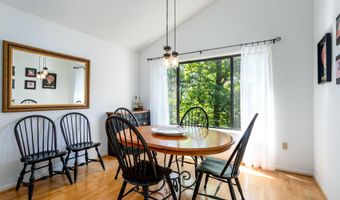 148 EARLY Dr, Basye, VA 22810
