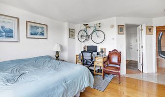 2625 Park Ave Phd, Bridgeport, CT 06604