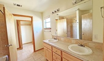 1106 W Eagle Pass, Alpine, TX 79830