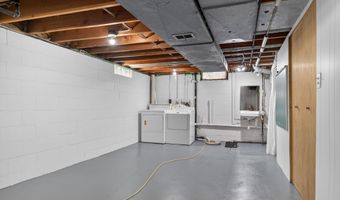 2206 N MCDONALD St, Appleton, WI 54911