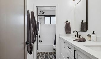 2044 E SMOKETREE Dr, Carefree, AZ 85377