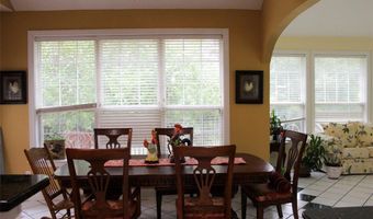 504 Benjamin St, Sulphur Springs, TX 75482