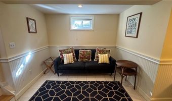 1720 Corn Neck Rd, Block Island, RI 02807