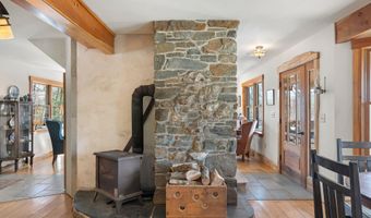 266 Ursa Ridge Rd, Brattleboro, VT 05301