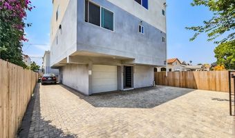 2223 S Highland Ave, Los Angeles, CA 90016