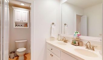 5000 SW Blaire Mont Rd, Bentonville, AR 72713