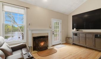 122 Spring Grove Rd, Glocester, RI 02814